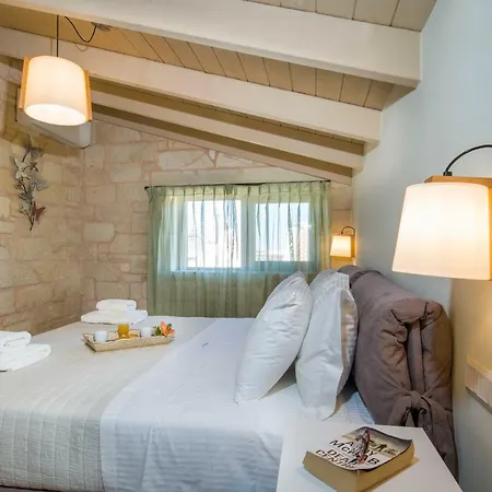 Sirocos Villa Stalos