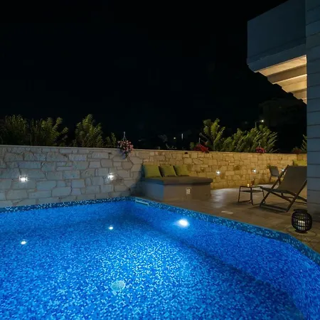 Villa Sirocos *